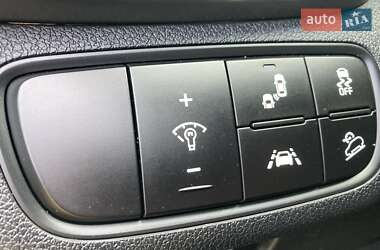 Внедорожник / Кроссовер Kia Sorento 2019 в 