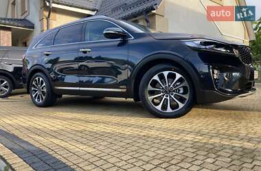 Внедорожник / Кроссовер Kia Sorento 2019 в 