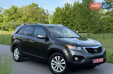 Позашляховик / Кросовер Kia Sorento 2012 в 