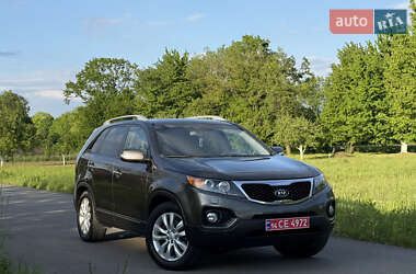 Позашляховик / Кросовер Kia Sorento 2012 в 