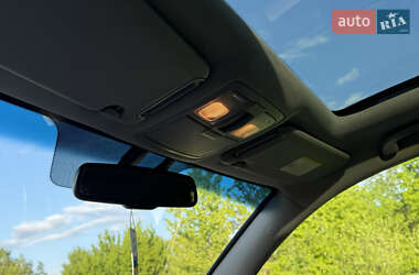 Позашляховик / Кросовер Kia Sorento 2012 в 