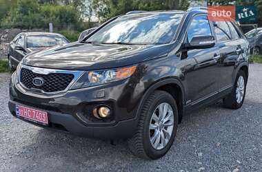 Позашляховик / Кросовер Kia Sorento 2011 в 