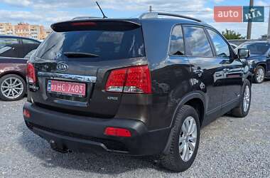 Позашляховик / Кросовер Kia Sorento 2011 в 