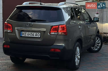 Позашляховик / Кросовер Kia Sorento 2012 в 