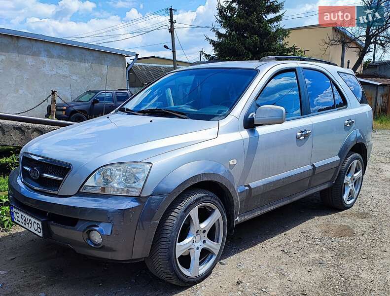 Внедорожник / Кроссовер Kia Sorento 2003 в 