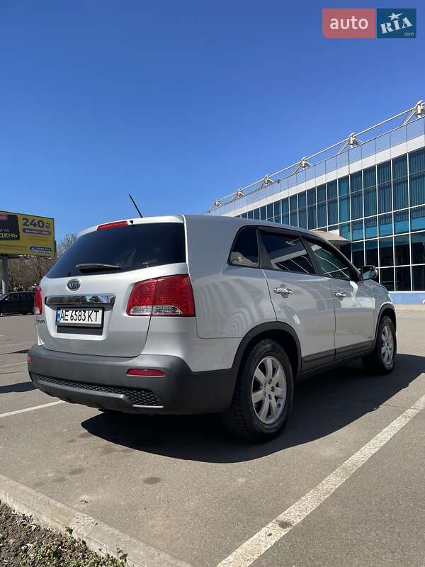 Позашляховик / Кросовер Kia Sorento 2010 в Кривому Розі