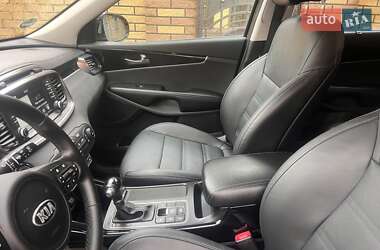 Внедорожник / Кроссовер Kia Sorento 2015 в 