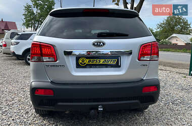 Внедорожник / Кроссовер Kia Sorento 2012 в 