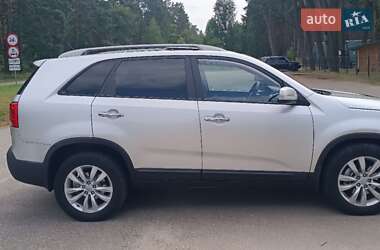 Внедорожник / Кроссовер Kia Sorento 2010 в 