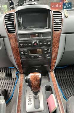 Позашляховик / Кросовер Kia Sorento 2002 в 