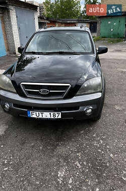 Внедорожник / Кроссовер Kia Sorento 2005 в Киеве