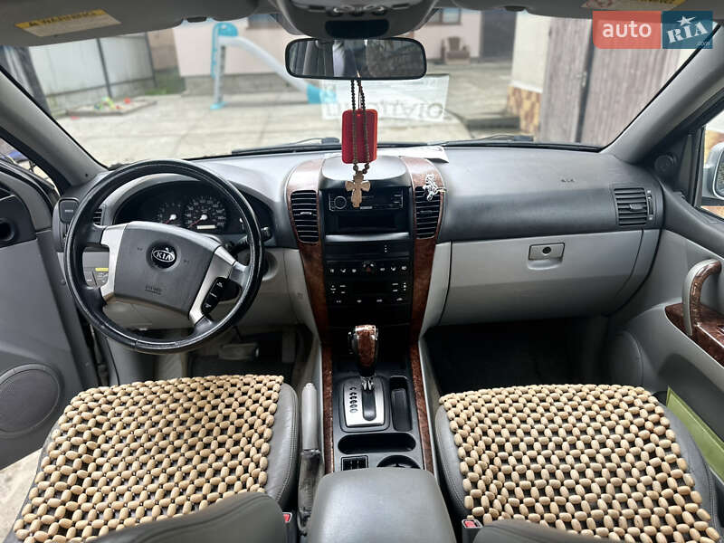 Позашляховик / Кросовер Kia Sorento 2003 в Тячеві