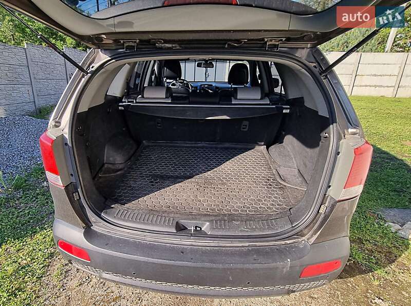 Внедорожник / Кроссовер Kia Sorento 2012 в Днепре