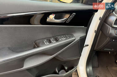 Внедорожник / Кроссовер Kia Sorento 2018 в 