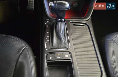 Внедорожник / Кроссовер Kia Sorento 2014 в 