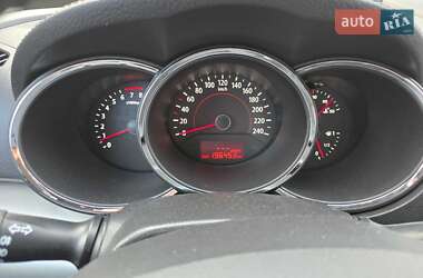 Внедорожник / Кроссовер Kia Sorento 2010 в 
