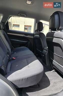 Внедорожник / Кроссовер Kia Sorento 2010 в 