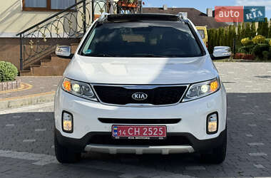 Внедорожник / Кроссовер Kia Sorento 2013 в 