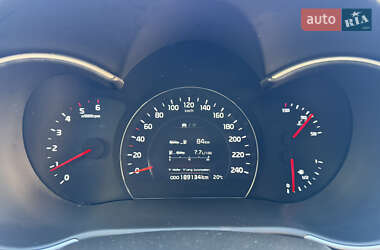 Внедорожник / Кроссовер Kia Sorento 2013 в 