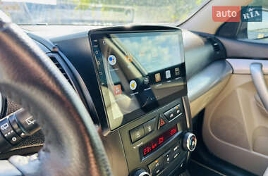 Позашляховик / Кросовер Kia Sorento 2011 в 