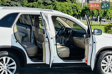 Позашляховик / Кросовер Kia Sorento 2011 в 