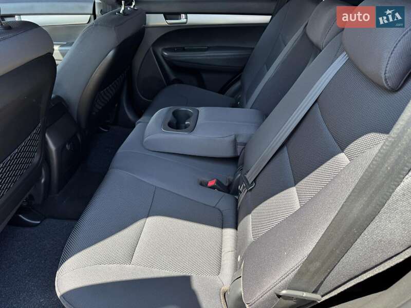 Позашляховик / Кросовер Kia Sorento 2012 в Вінниці