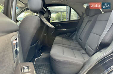 Позашляховик / Кросовер Kia Sorento 2008 в 