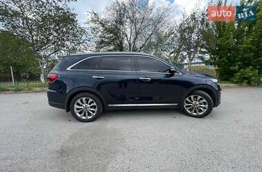 Внедорожник / Кроссовер Kia Sorento 2017 в 