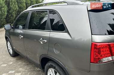 Внедорожник / Кроссовер Kia Sorento 2010 в 