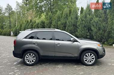 Внедорожник / Кроссовер Kia Sorento 2010 в 