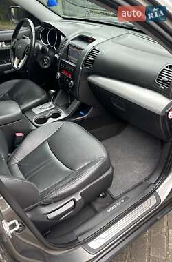 Внедорожник / Кроссовер Kia Sorento 2010 в 