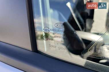 Позашляховик / Кросовер Kia Sorento 2015 в 