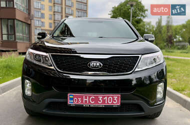 Внедорожник / Кроссовер Kia Sorento 2014 в 