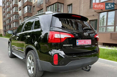 Внедорожник / Кроссовер Kia Sorento 2014 в 