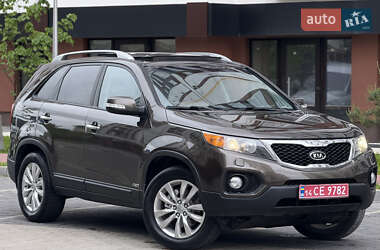 Позашляховик / Кросовер Kia Sorento 2010 в 