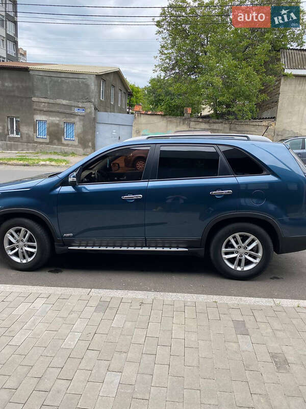 Внедорожник / Кроссовер Kia Sorento 2014 в Одессе