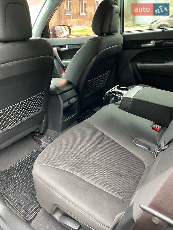 Внедорожник / Кроссовер Kia Sorento 2014 в Одессе