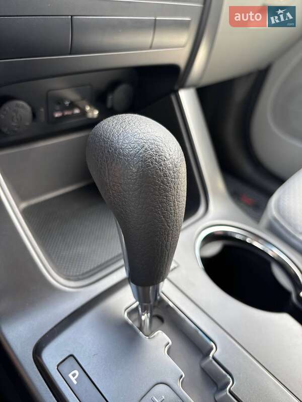 Позашляховик / Кросовер Kia Sorento 2010 в Дніпрі