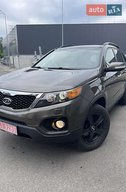 Внедорожник / Кроссовер Kia Sorento 2011 в 
