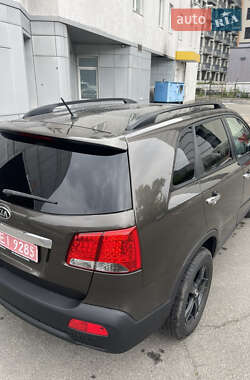 Внедорожник / Кроссовер Kia Sorento 2011 в 