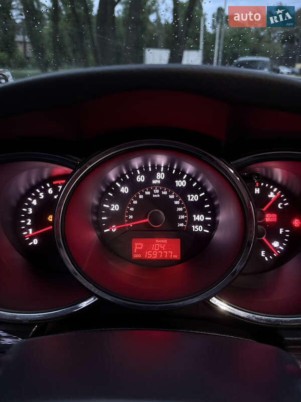 Внедорожник / Кроссовер Kia Sorento 2012 в Чернигове