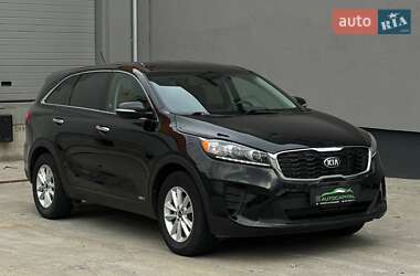 Внедорожник / Кроссовер Kia Sorento 2019 в 