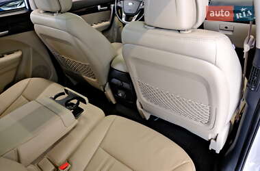 Позашляховик / Кросовер Kia Sorento 2015 в 