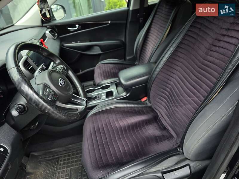 Внедорожник / Кроссовер Kia Sorento 2015 в Тернополе