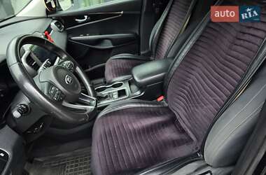 Внедорожник / Кроссовер Kia Sorento 2015 в 