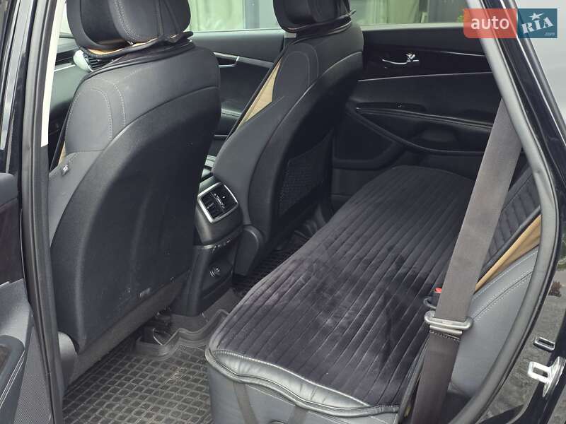 Внедорожник / Кроссовер Kia Sorento 2015 в Тернополе