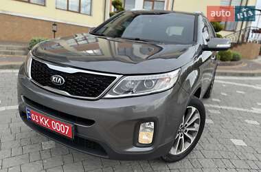 Позашляховик / Кросовер Kia Sorento 2013 в 