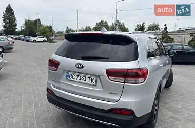 Внедорожник / Кроссовер Kia Sorento 2016 в 