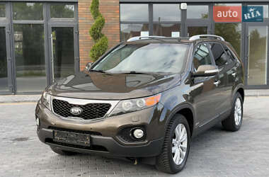 Позашляховик / Кросовер Kia Sorento 2010 в 