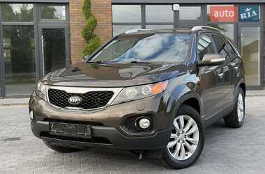 Позашляховик / Кросовер Kia Sorento 2010 в 